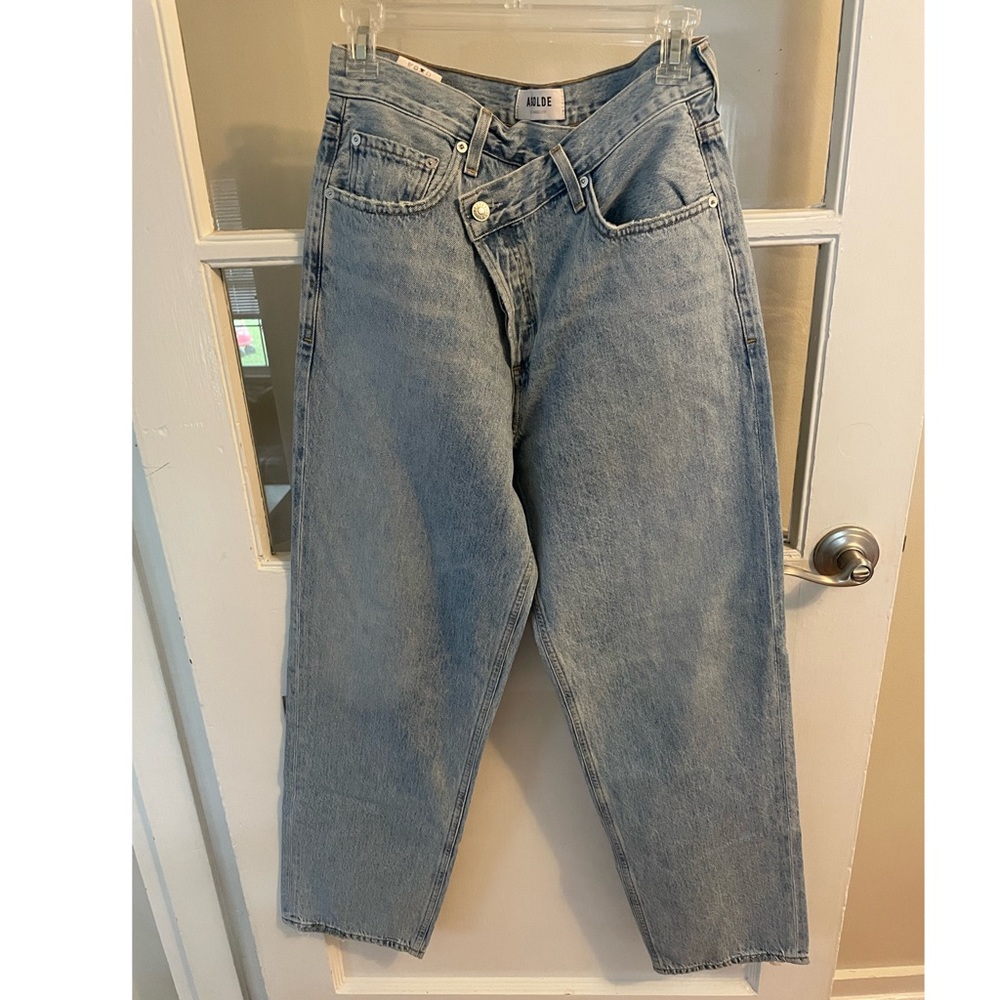Agolde cross cross asymmetrical jeans size 27 never worn in perfect condition